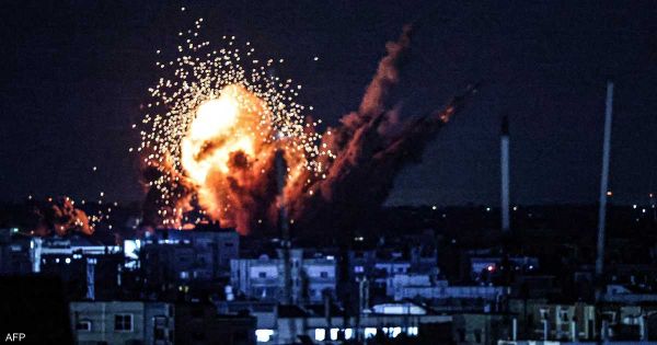 عشرات النجوم يطلبون من بايدن إنهاء القصف بقطاع غزة